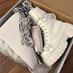 Current Mood Rotten Truth Platform Boots
